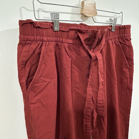 GAP Women’s Paperbag Pants Sz 10 Dark Red Taper Zip Tie Waist Pockets Pre-Owned - Picture 3 of 13